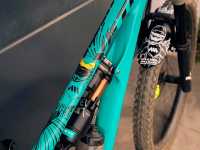 ams-ochranne-polepy-full-super-riderblack- (2).jpg