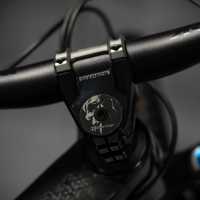 Webshop_Stemcap_Skull-Foto_2024 (1).jpg