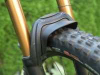 FOX36MY18_racing_front.jpg