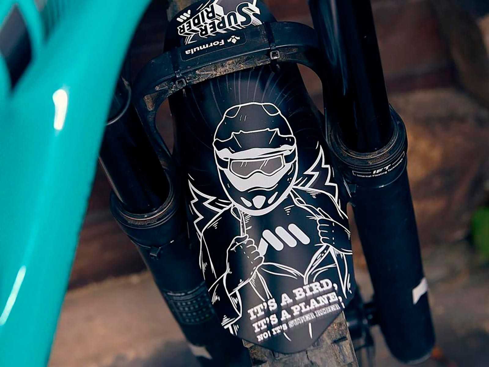 ams-mud-blatnicek-superriderwhite (2).jpg