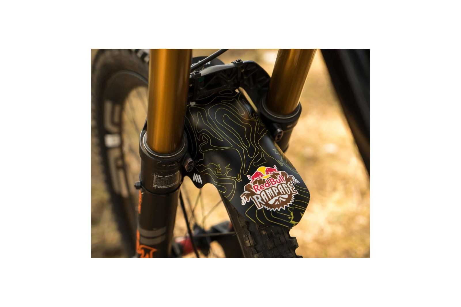ams-mud-blatnicek-redbull-rampageyellow (2).jpg