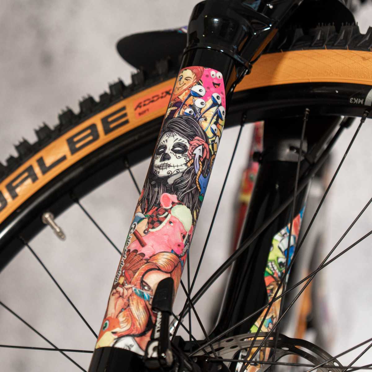 fork-tape-3000-stickerbomb-22698-t3-fk001.jpg