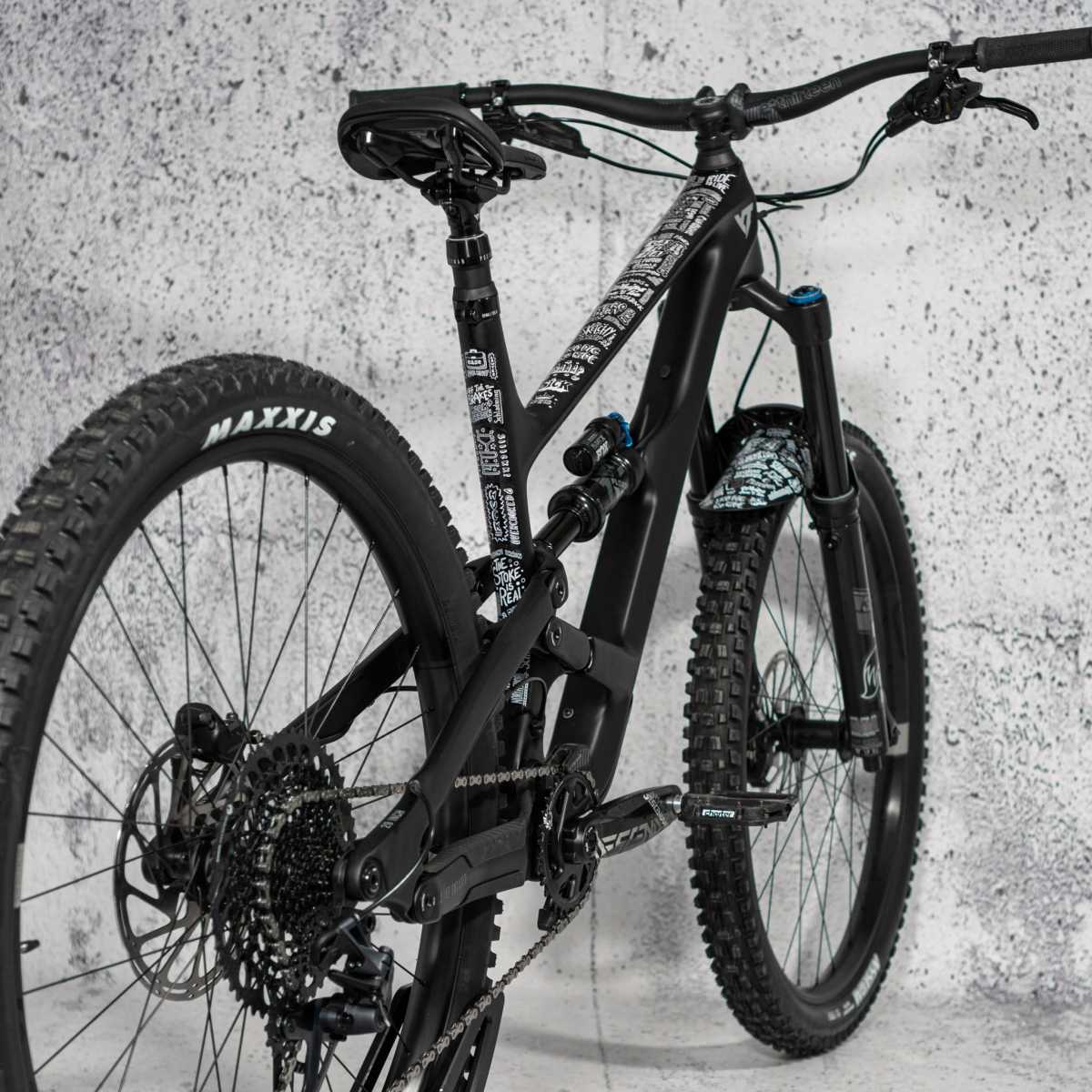 frame-guard-slang-white-24081-fp-f003-wll7YQd7jWTu3f.jpg