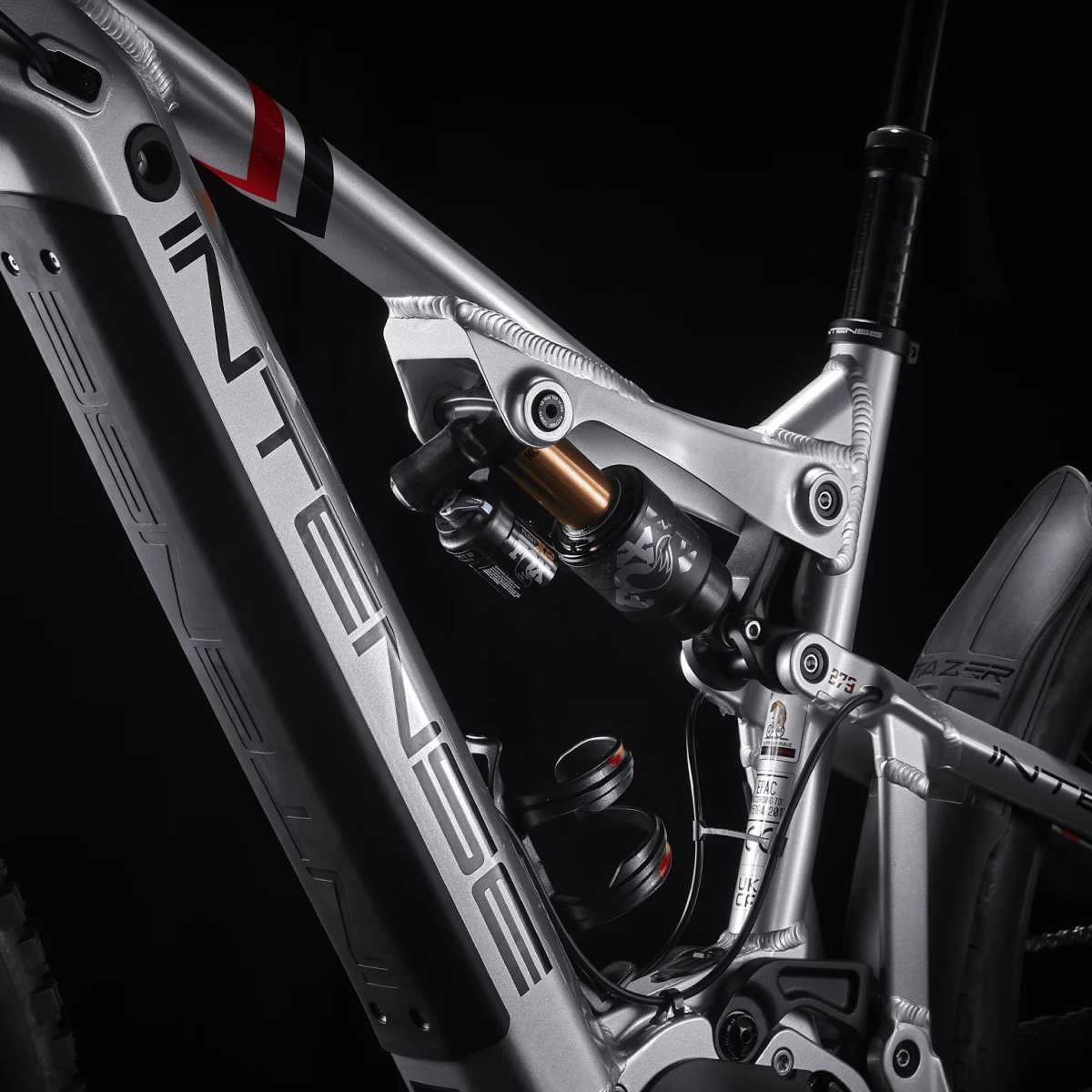 ShopeBikeINTENSECyclesTazerAlloyProE-PerformanceMountainBikeforsaleonlineoratauthorizeddealers_1800x1800.jpg