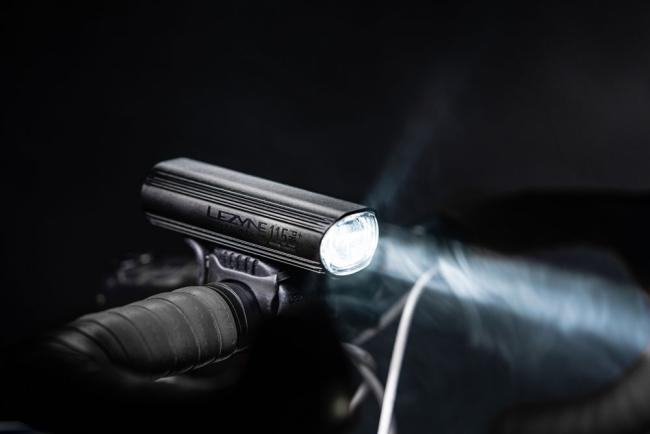 Lampka przód Lezyne LED Power Pro 115+